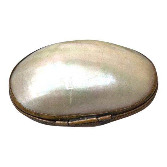Antique 19th C Ormolu & Natural Shell Mother of Pearl Snuff Trinket Box VTG READ - Picture 9 of 11